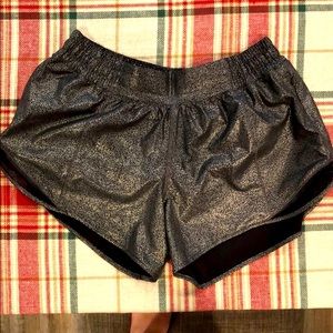 Lululemon Hotty Hot Short II *Long 4”
